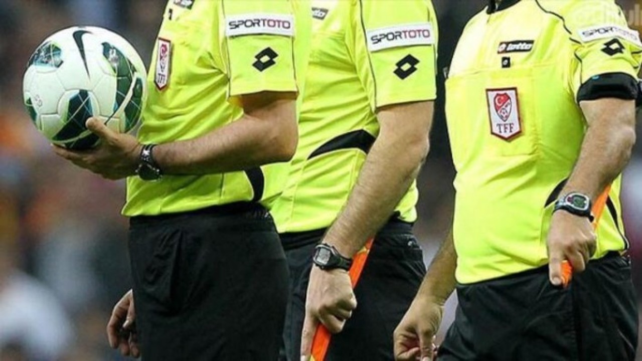 Süper Lig'de haftanın hakemleri açıklandı: İşte Trabzon - Galatasaray maçının hakemi