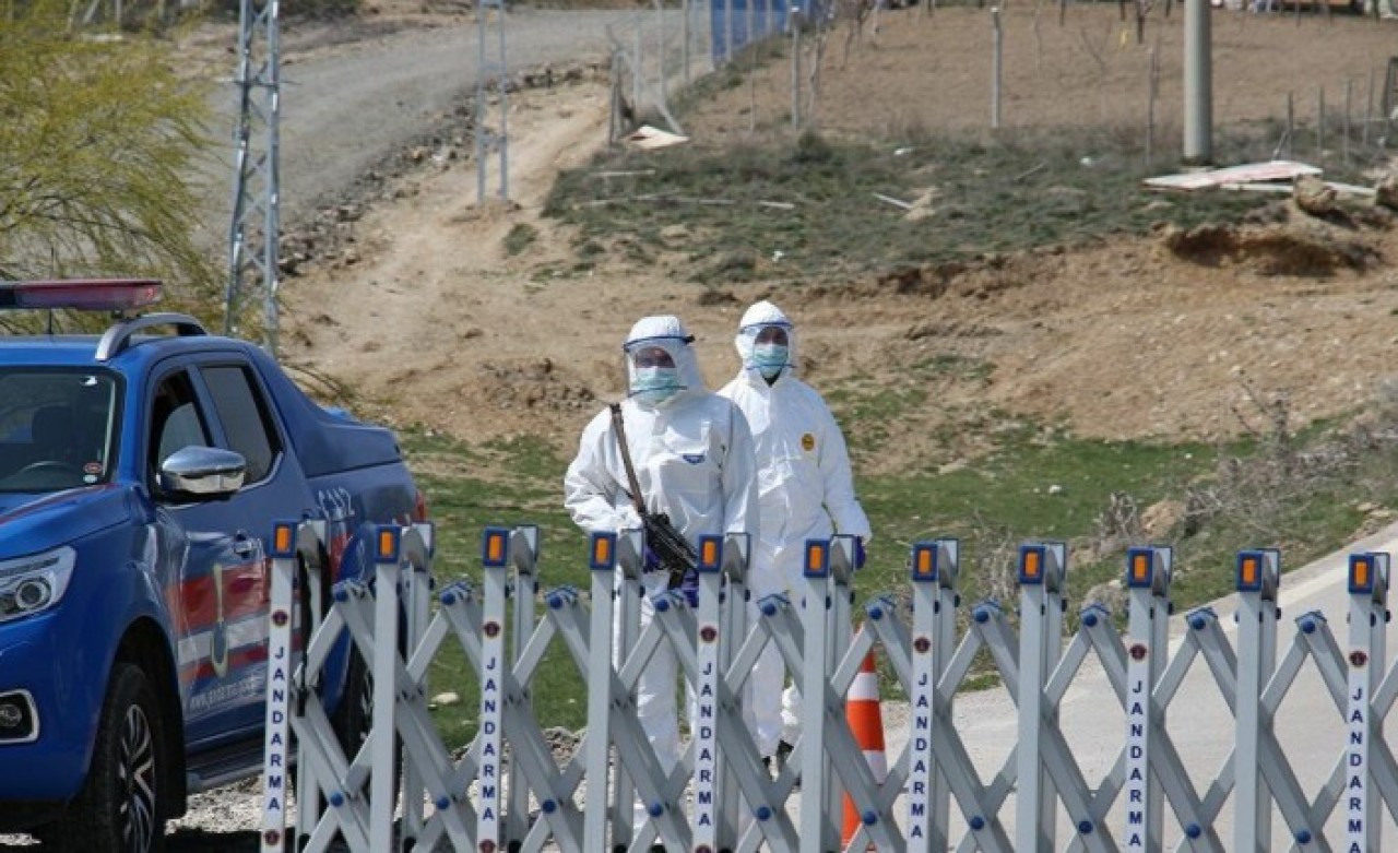 Trabzon'da koronavirüsten sonra 'Dracula' tedirginliği: 7 mahalle karantina altına alındı