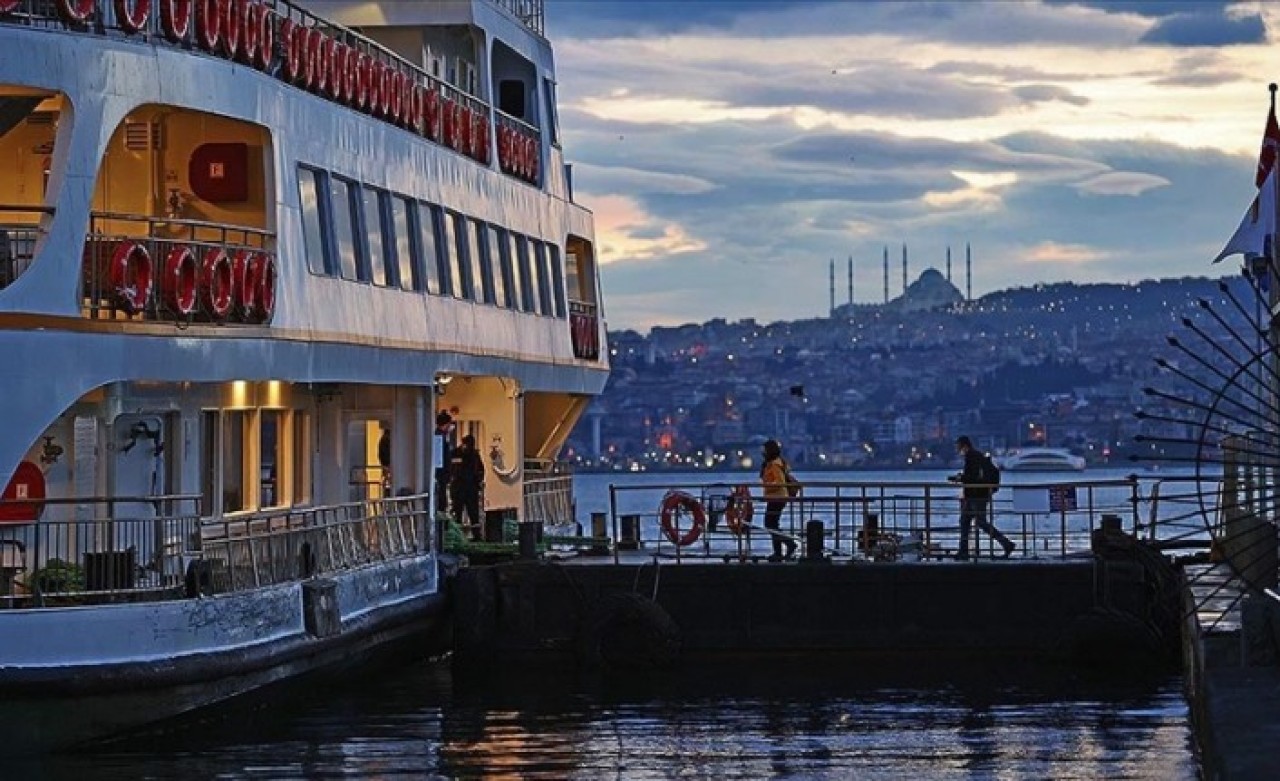 56 saatlik kısıtlama sona erdi,  şehirler hareketlendi