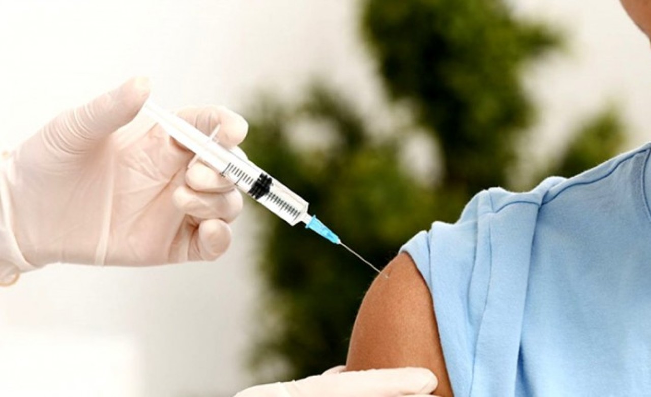 Almanya'dan bomba korona aşısı iddiası: Hiçbiri onay alamadı,  aşı olan herkes kobay!