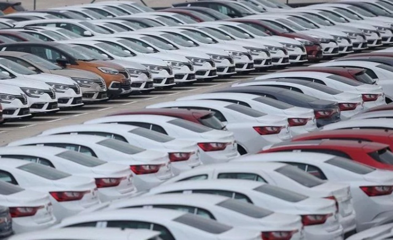 Avrupa'da otomobil pazarı yüzde 24 daraldı