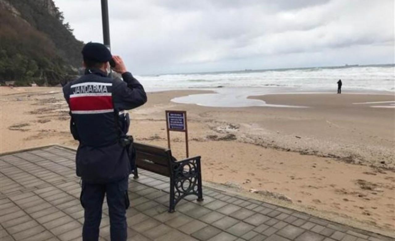 Bartın Valisi açıkladı: Karadeniz'de gemi battı: 6 kişi kurtarıldı,  6 kişi öldü