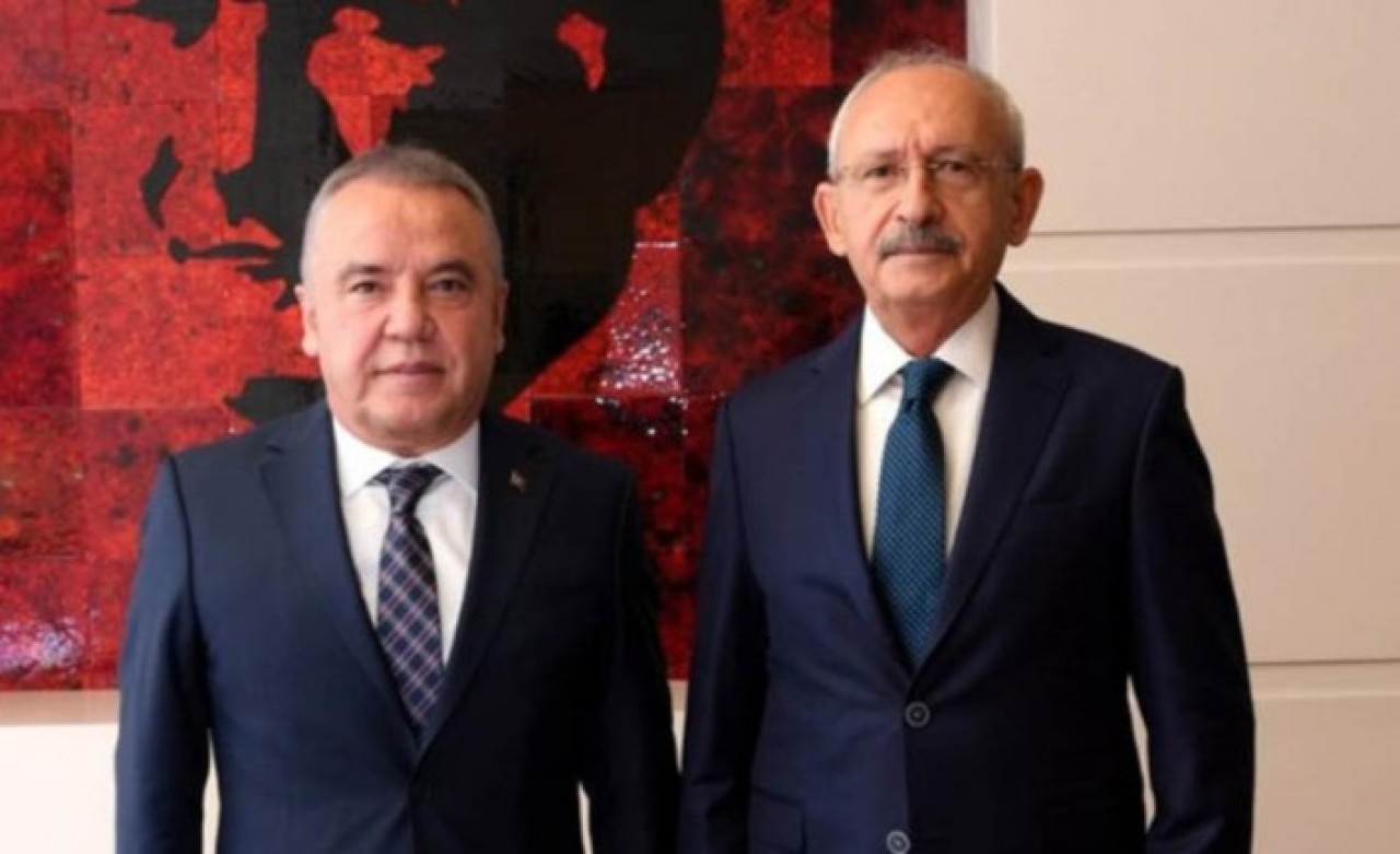 CHP'de sular durulmuyor: Belediye Başkanı Muhittin Böcek'ten imalı tweet!