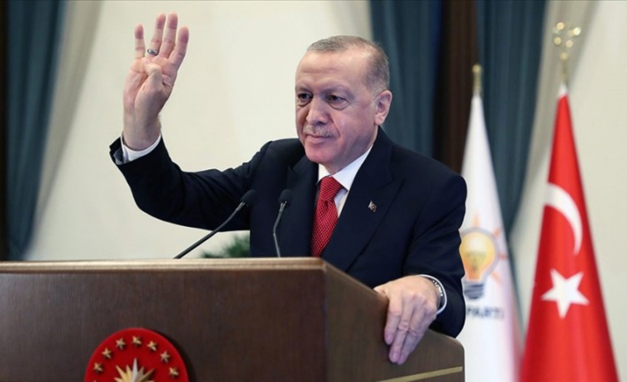 Cumhurbaşkanı Erdoğan: Milletten demokrasinin kurallarıyla alamadıkları yetkinin gaspla takdimini bekleyenler çok bekler