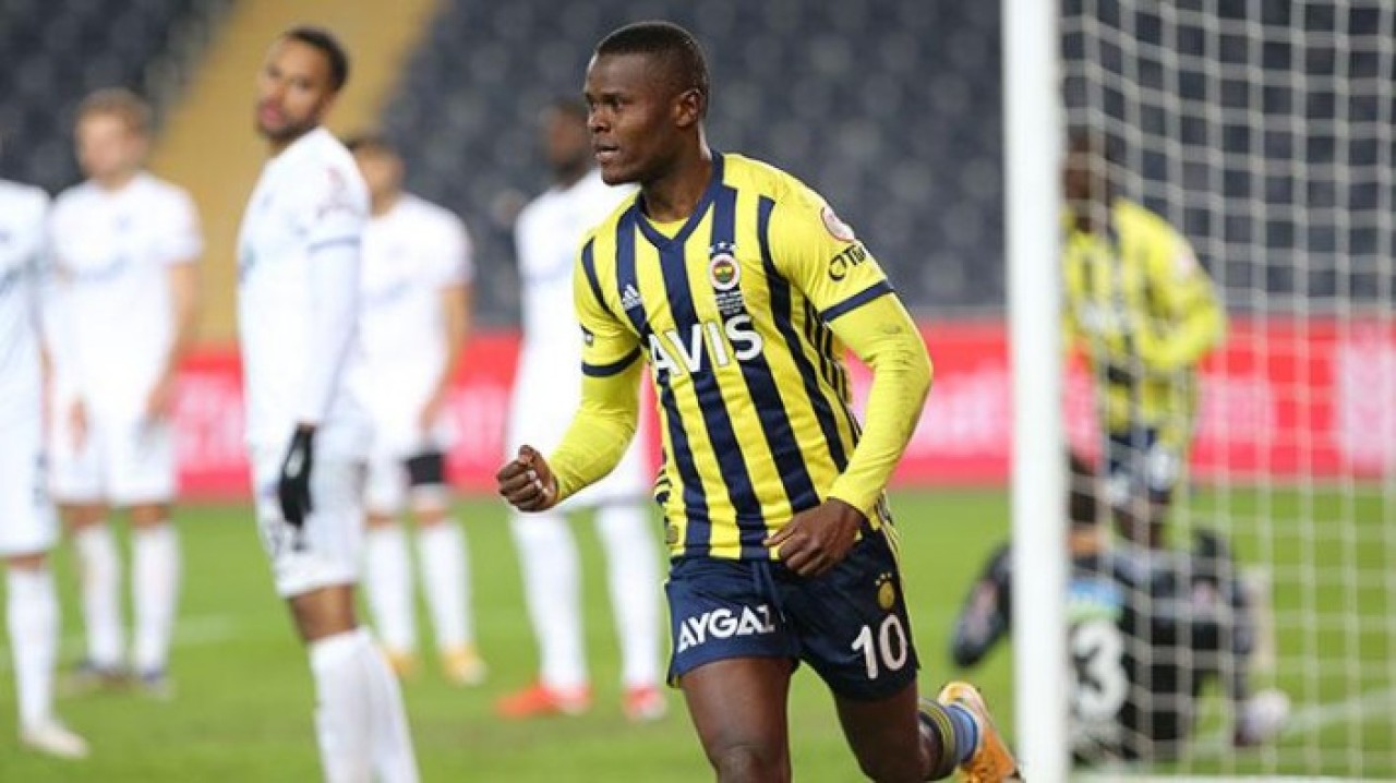 Fenerbahçe - Kasımpaşa: 1 gol,  1 kırmızı kart