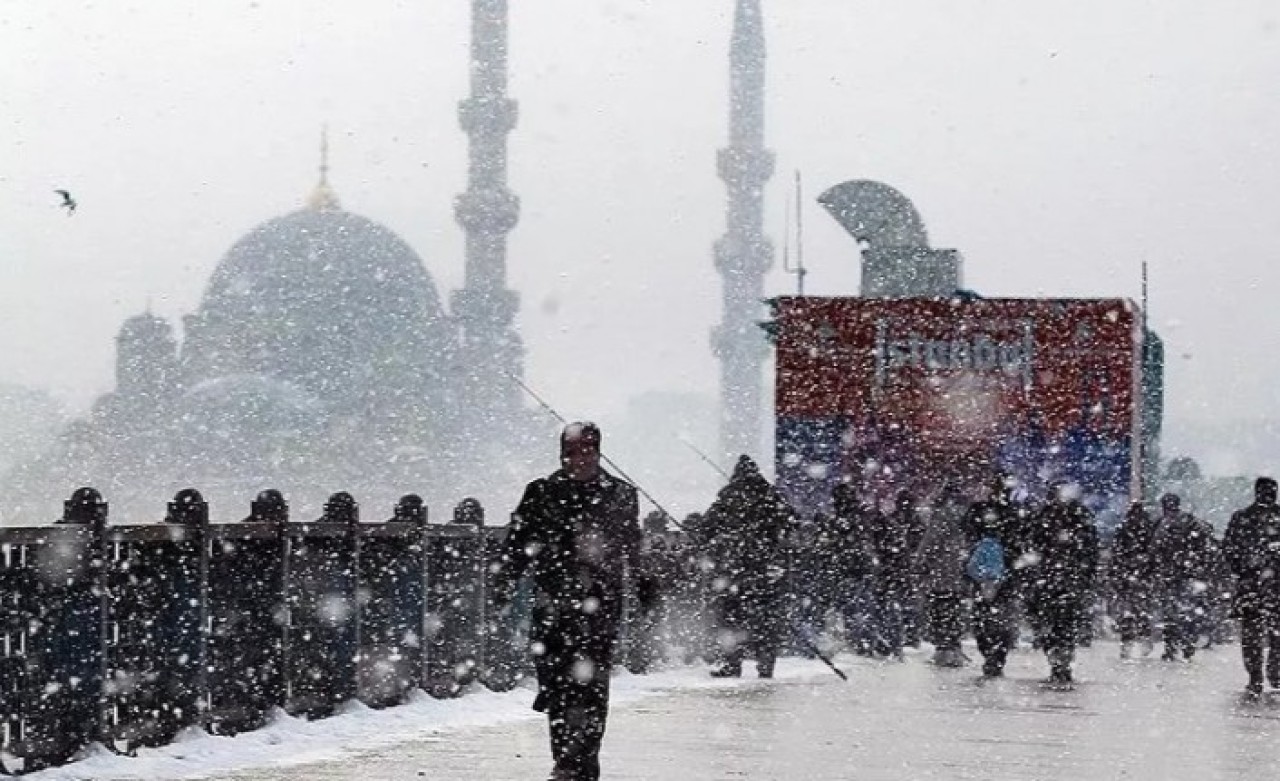 İstanbul Valiliği'nden kar yağışı uyarısı