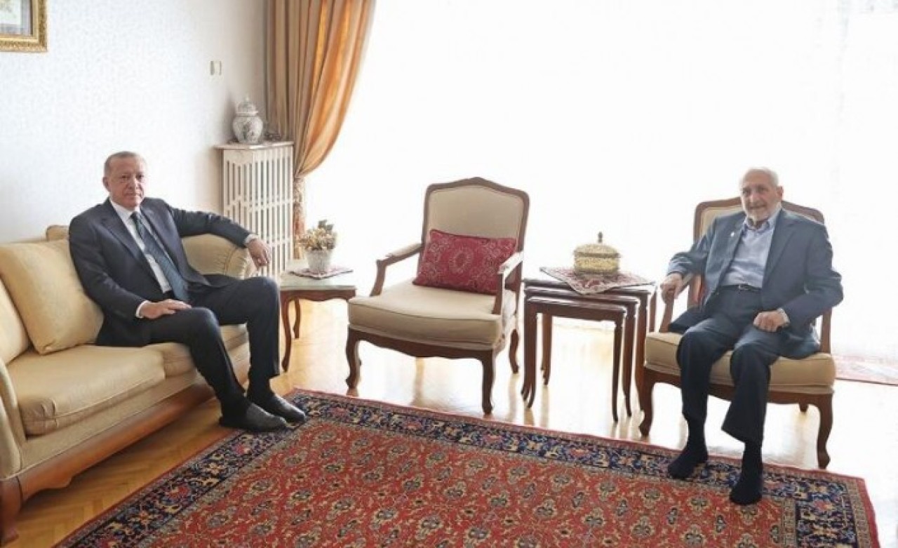 İşte Cumhurbaşkanı Erdoğan'ın Oğuzhan Asiltürk'ü ziyaretinin perde arkası: Anlamlı hediye