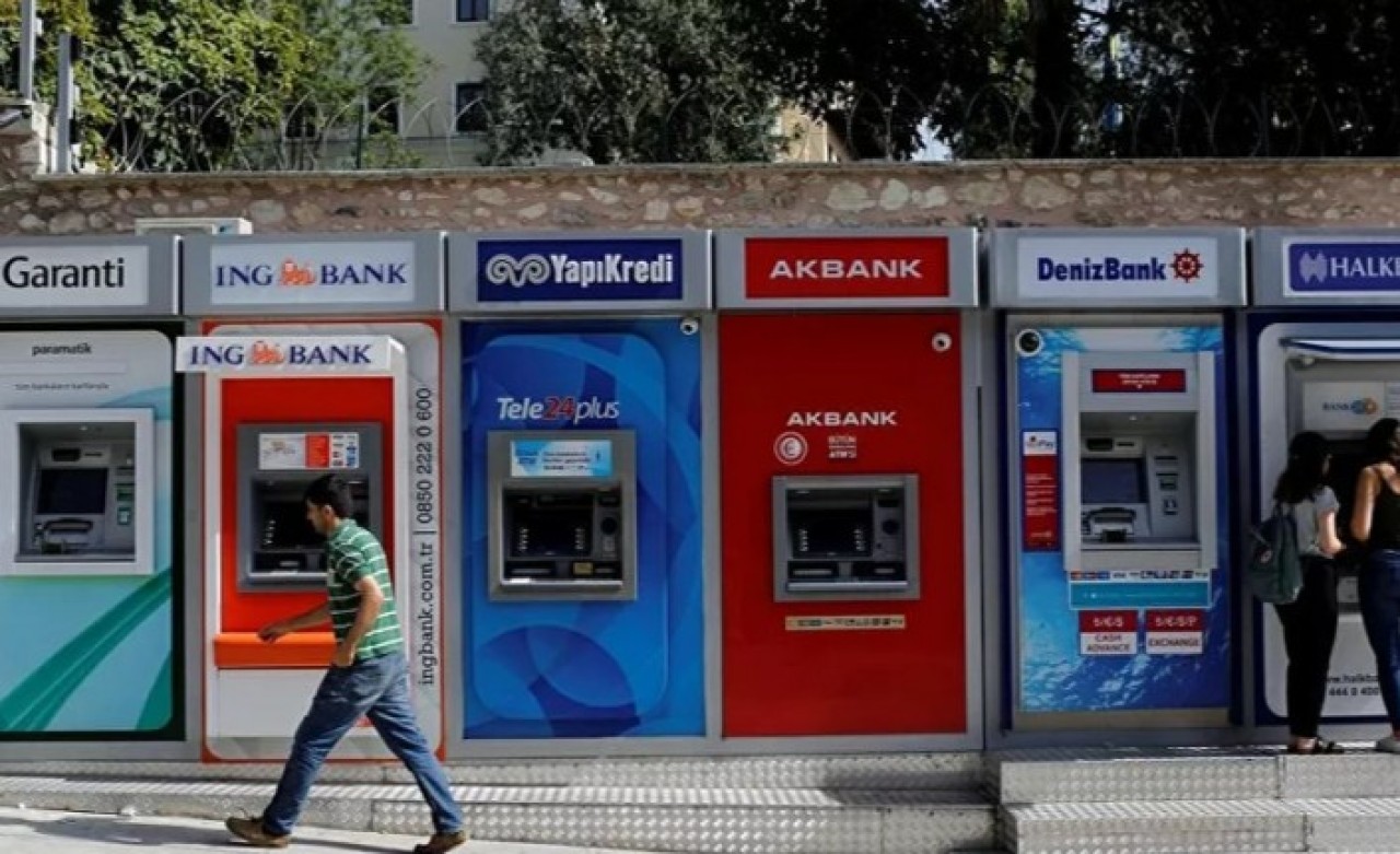 Kamu bankalarından ATM kararı: Komisyon ve masraf ücreti alınmayacak