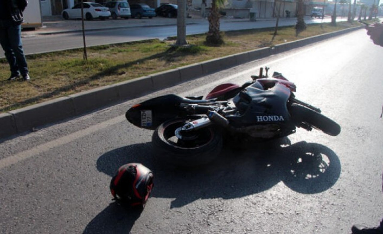 Kemal Erdi Şimşek motosikletiyle polisten kaçarken çarptı: Ahmet Tuğal öldü