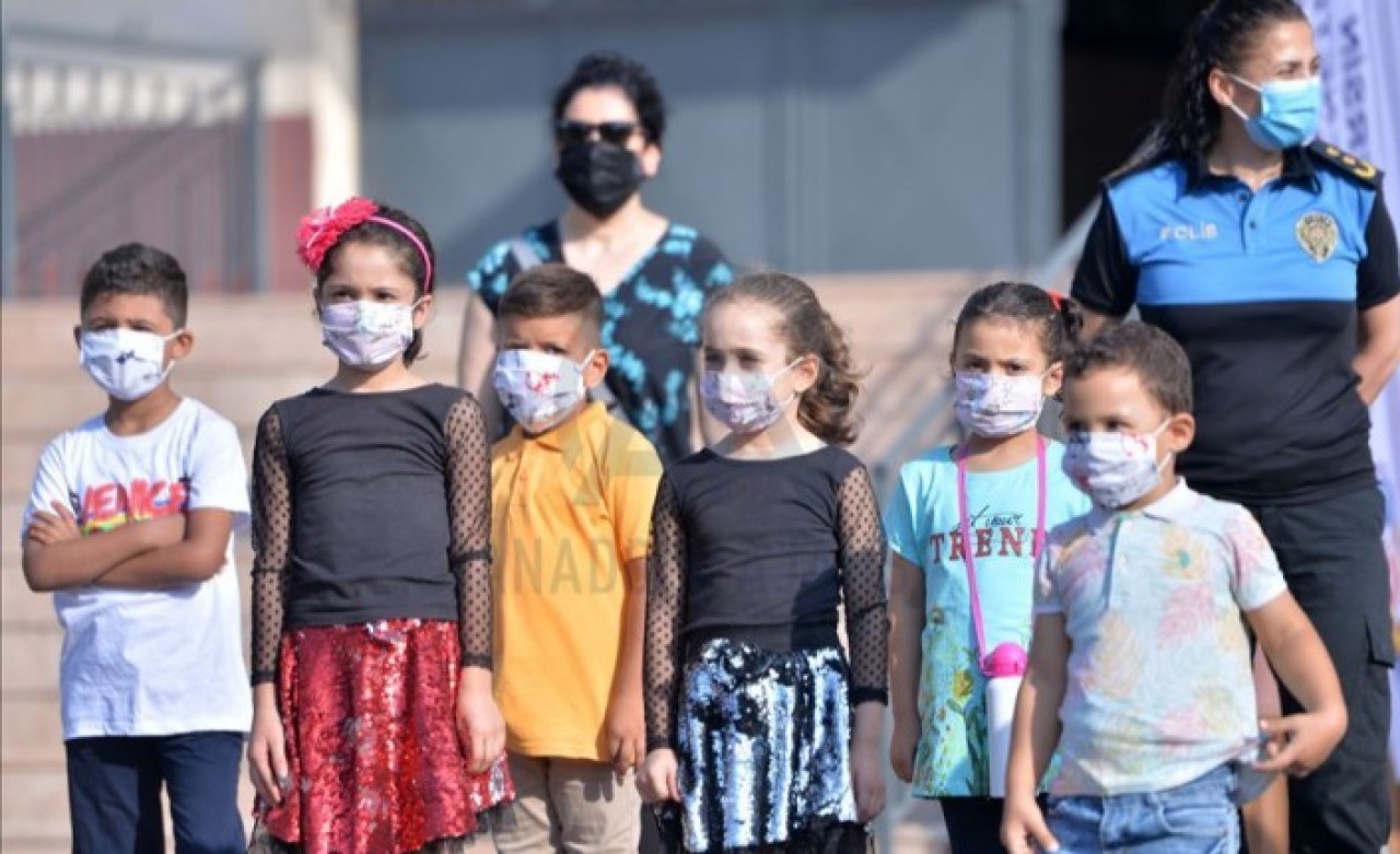 MEB: İlk ve ortaokullarda karne notları derse katılım puanıyla belirlenecek