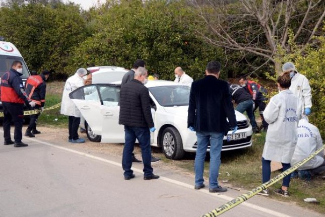 Mersin'de eski eş Mustafa Eken'den çifte cinayet: Ayşe Yaylan ve Abdullah Sancar öldü