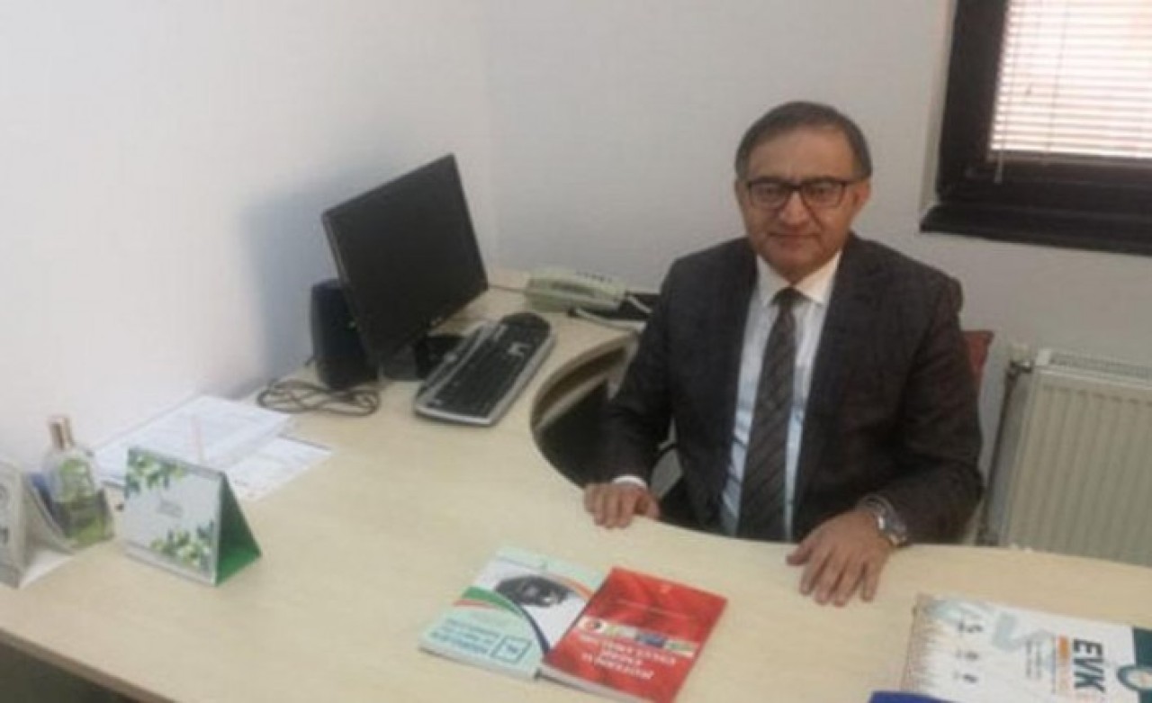 Prof. Dr. Durmuş Kaya koronavirüsten öldü