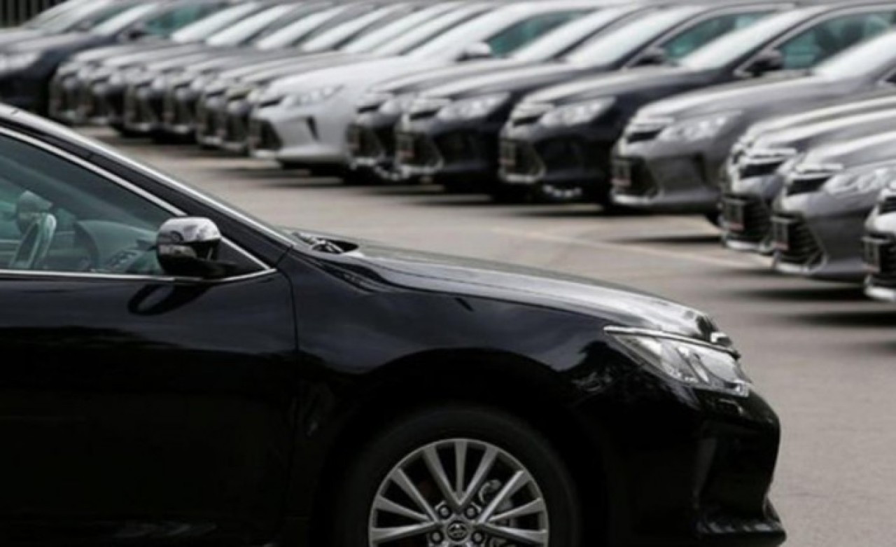 Volkwagen'i tahtından etti: Dünyanın en çok satan otomobil markası değişti!