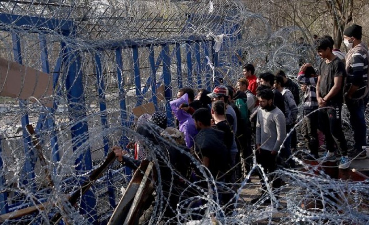 Yunanistan talep etti: 1450 sığınmacı Türkiye’ye gönderilebilir