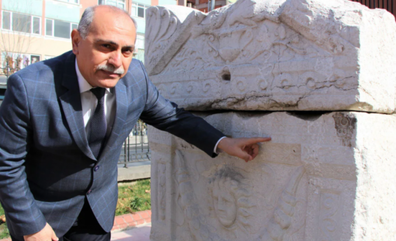 Amasya'da bulunan 1700 yıllık lahitte yazılanlar ürküttü