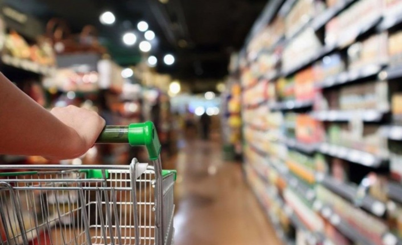 AVM ve zincir marketler için yeni düzenleme: 200 metre yasağı geliyor!