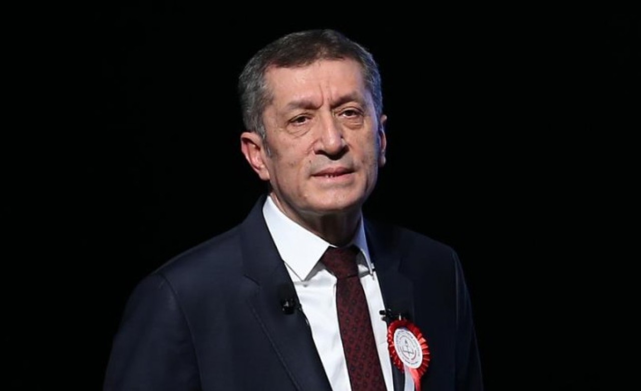Bakan Selçuk'tan 'öğretmenlere aşı' açıklaması: İlk doz yapılmaya başlanacak