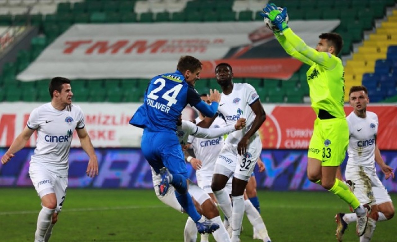 Çaykur Rizespor attı,  Kasımpaşa son dakikada yakaladı