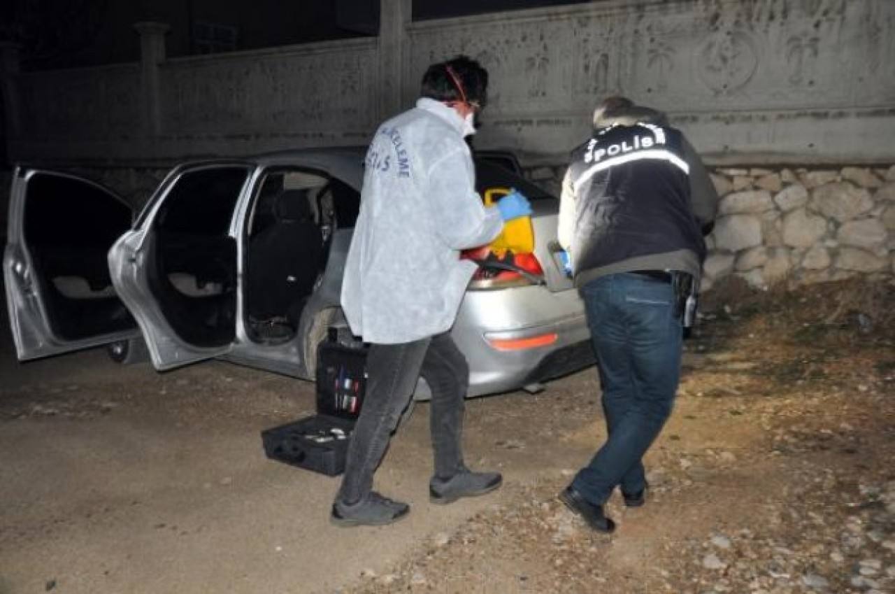 Cezaevinden çıkan Bahattin Kartop,  eşi Naciye Kartop'u bıçakladı