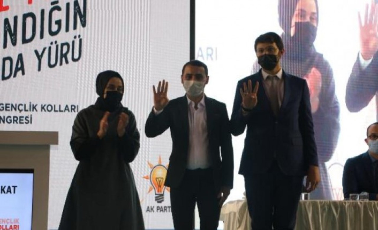 CHP'nin terör örgütüne kucak açtığını söyleyen gençlik kolları başkanı Ak Parti'ye katıldı