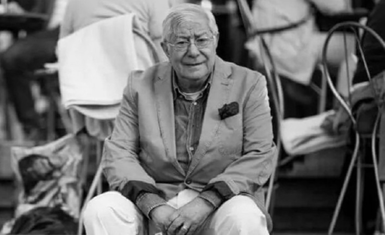 Edebiyatçı Demir Özlü yaşamını yitirdi