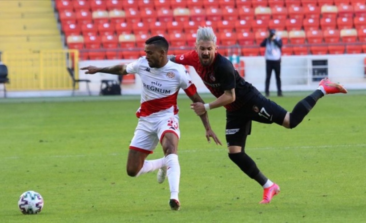 Gaziantep-Antalyaspor: Nefes kesen maç