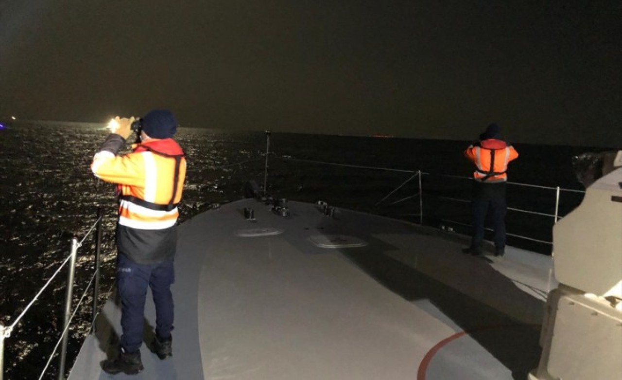 Gökçeada'da tekne alabora oldu: Kaptan Kenan Çarpışantürk öldü,  Teğmen Musa Bulut ve Başçavuş Fatih Toykuyu aranıyor