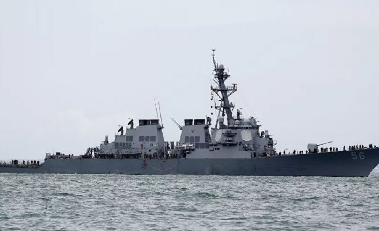 Güney Çin Denizi'nde tehlikeli karşılaşma: Çin,  ABD savaş gemisini uzaklaştırdı