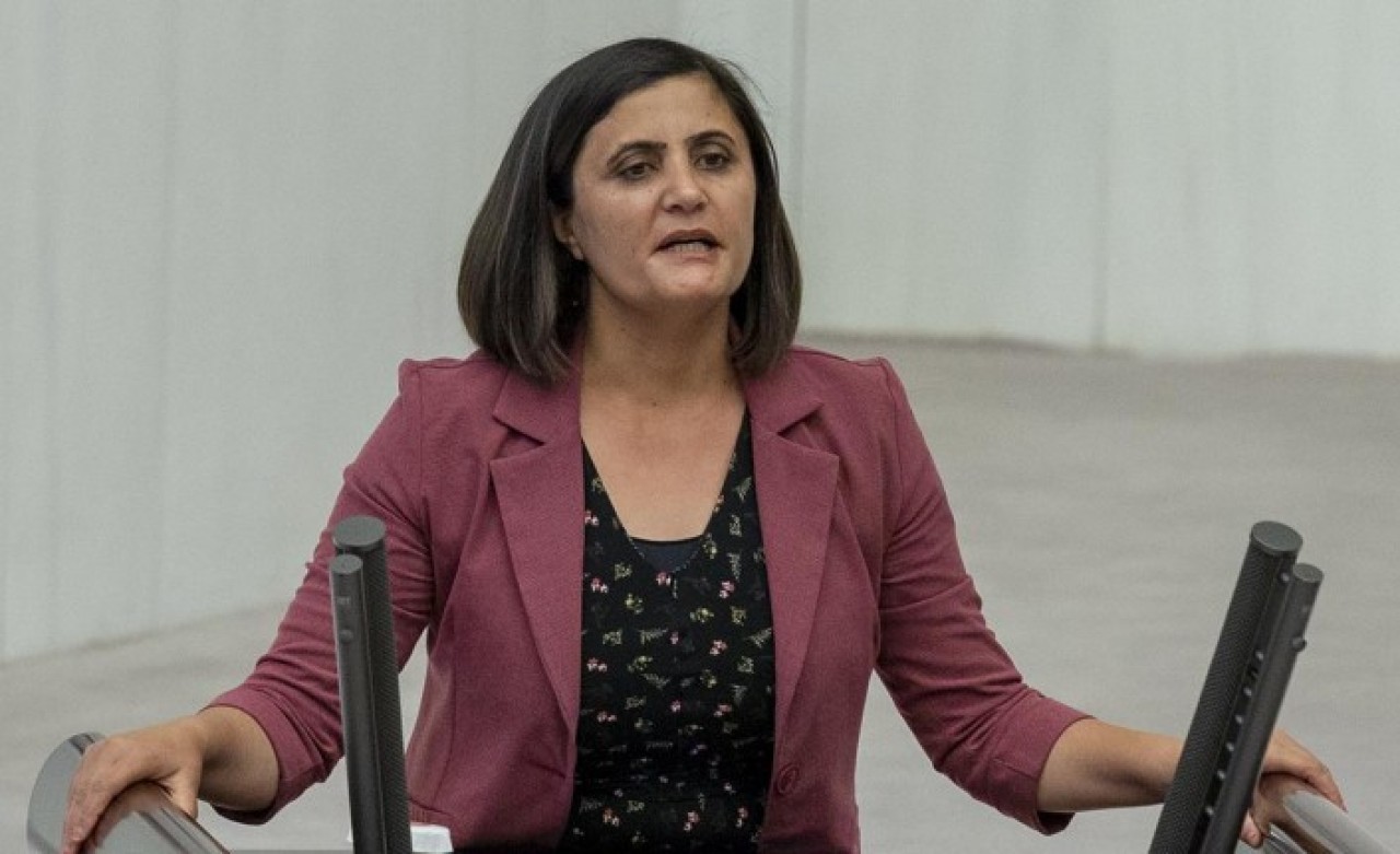 HDP'li Dirayet Dilan Taşdemir Gara'ya ne götürmüş,  bakın neler yapmış: Terörist tek tek anlattı