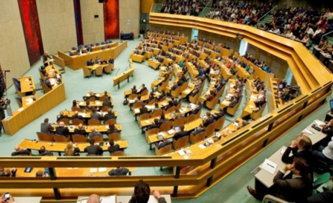 Hollanda haddini aştı,  Türkiye sert çıktı: Hükümsüz bir teşebbüs!