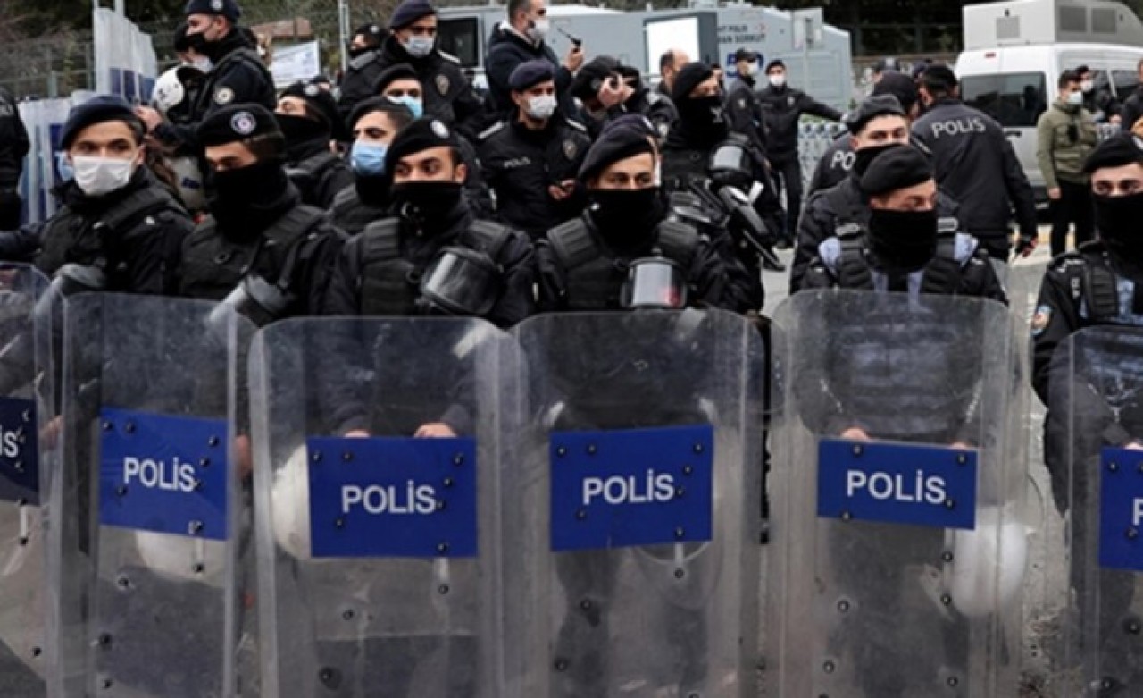 İçişleri Bakanı Soylu'dan flaş paylaşım: Devlet burada