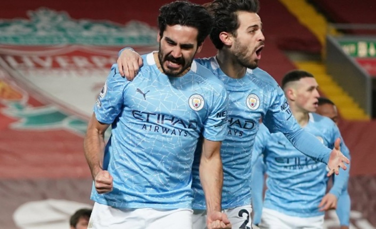 İlkay,  Liverpool'u yıktı: Manchester City fark attı