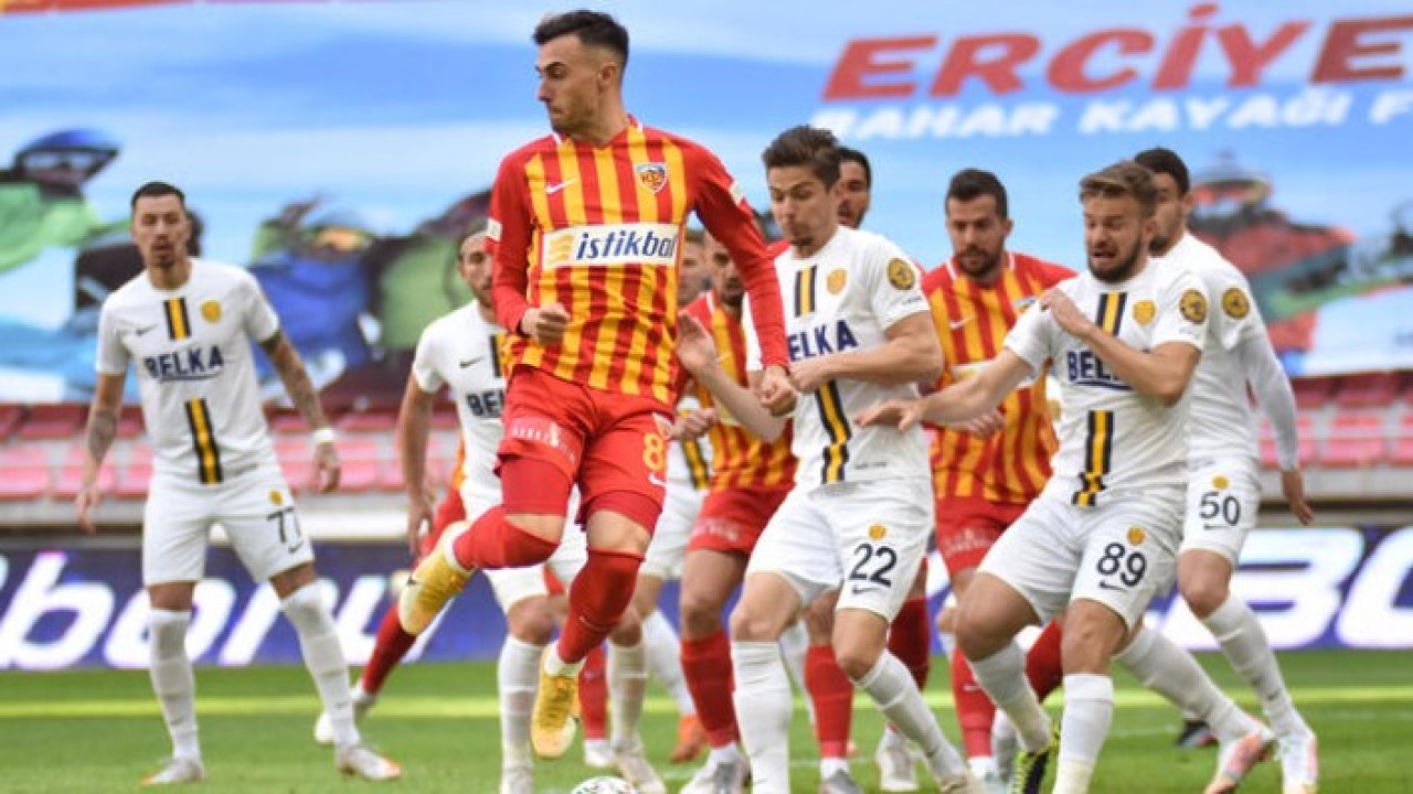 Kayserispor - Ankaragücü: Kıran kırana maçta kırmızı kart