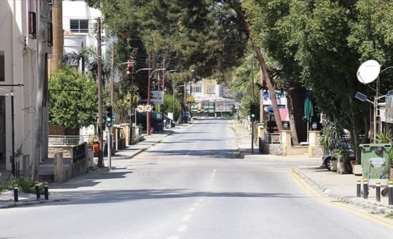 KKTC'de sokaklar bomboş