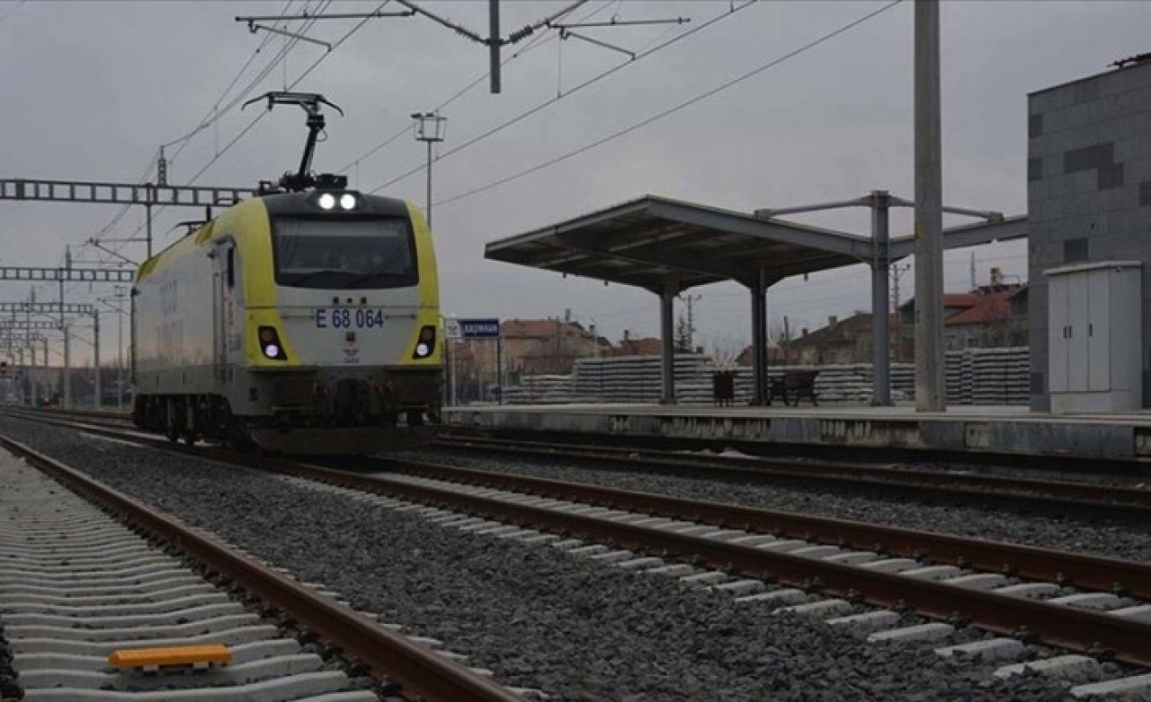 Konya-Karaman Hızlı Tren Hattı'ndaki test sürüşleri 15 Mart'a kadar sürecek