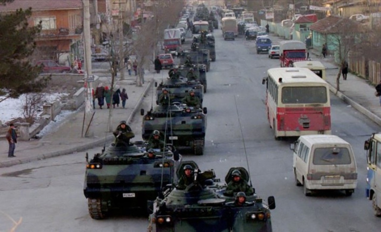 Millet iradesine darbe 28 Şubat:  Başörtüsü nedeniyle atıldığı üniversitedeki görevine dönebilmesi 14 yılına mal oldu