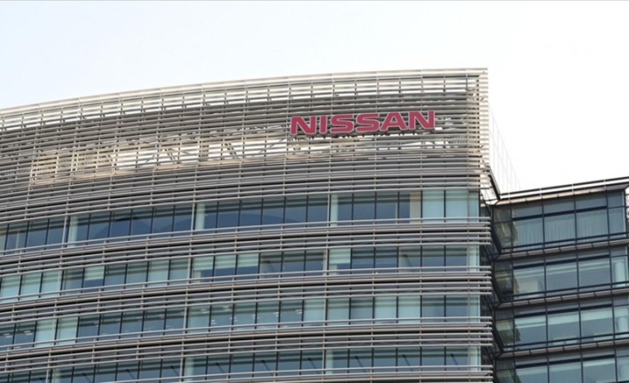 Nissan net kar kaybı beklentisini düşürdü