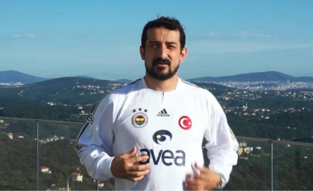 Serhat Akın,  Fenerbahçe'nin yeni hocasını 'Bu iş tamam' diyerek duyurdu!