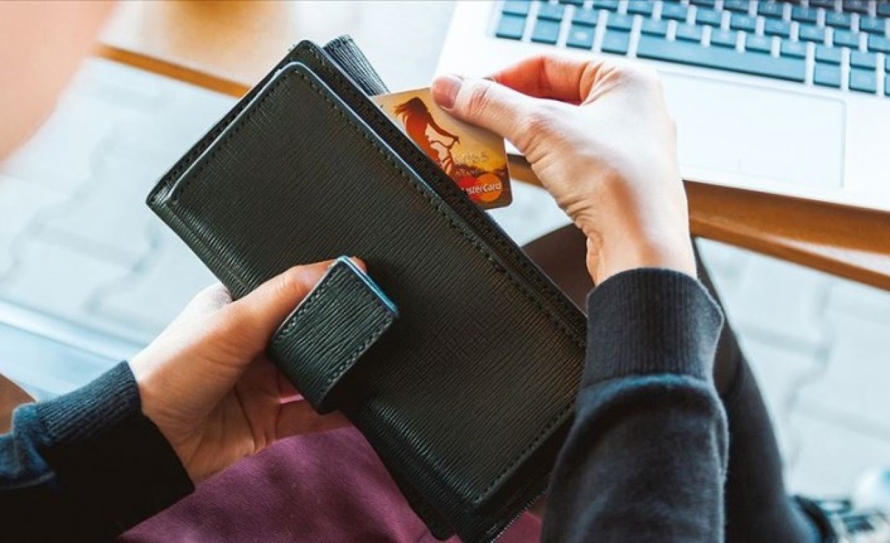 Sevgililer Günü hediyesi alırken dolandırıcıların ağına düşmeyin