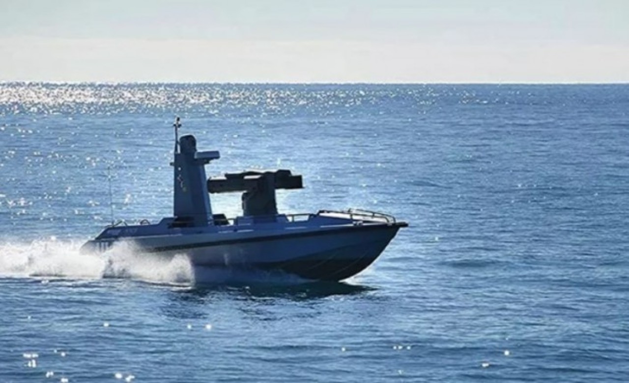 Türkiye'nin ilk silahlı deniz aracı ULAQ suya indirildi
