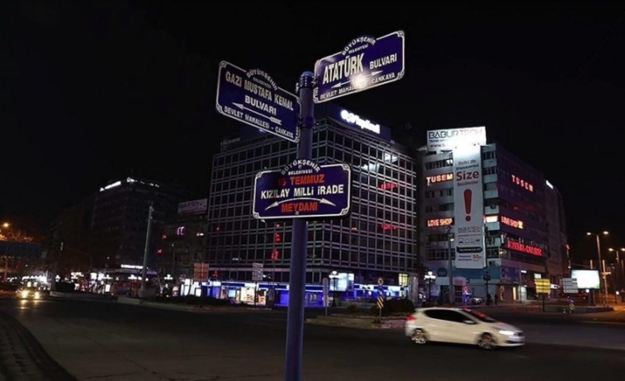 Türkiye genelinde hafta sonu uygulanan sokağa çıkma kısıtlaması sona erdi