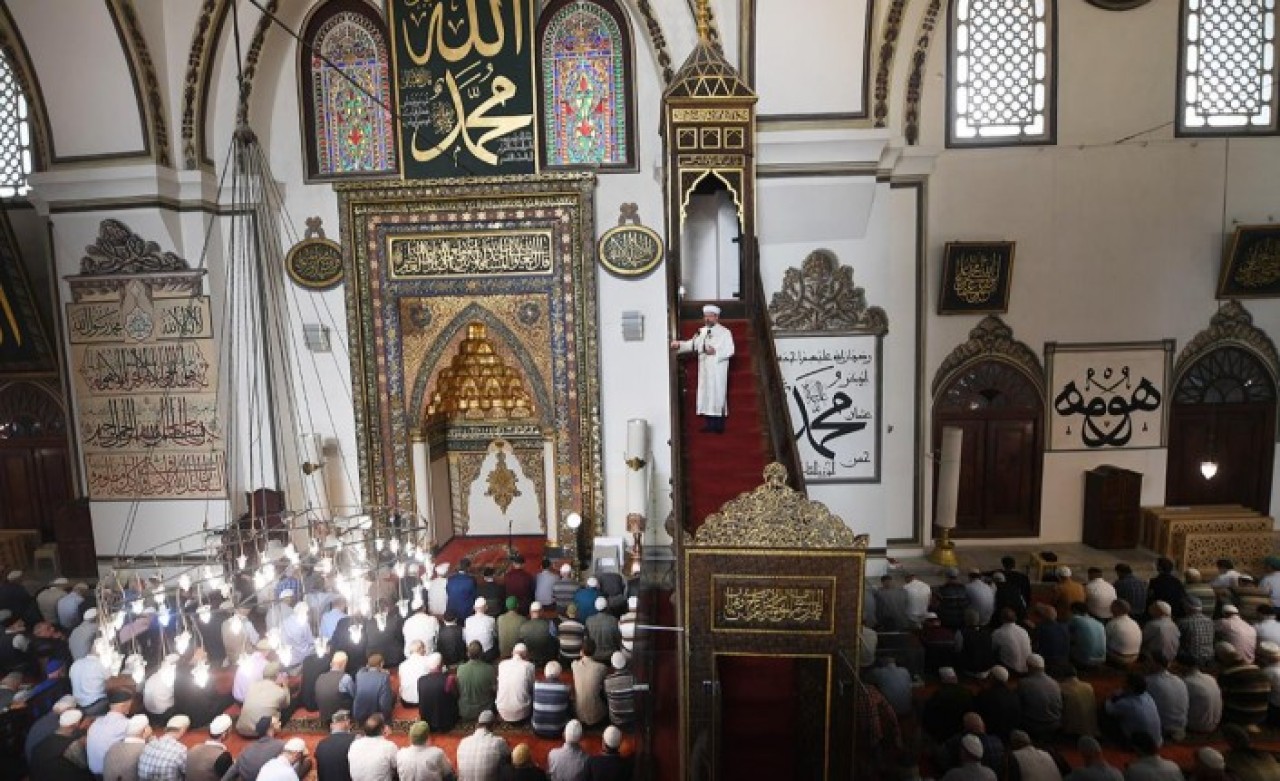 Üç aylar,  rüzgar gibi geçen ömrümüzü muhasebe etme imkanıdır