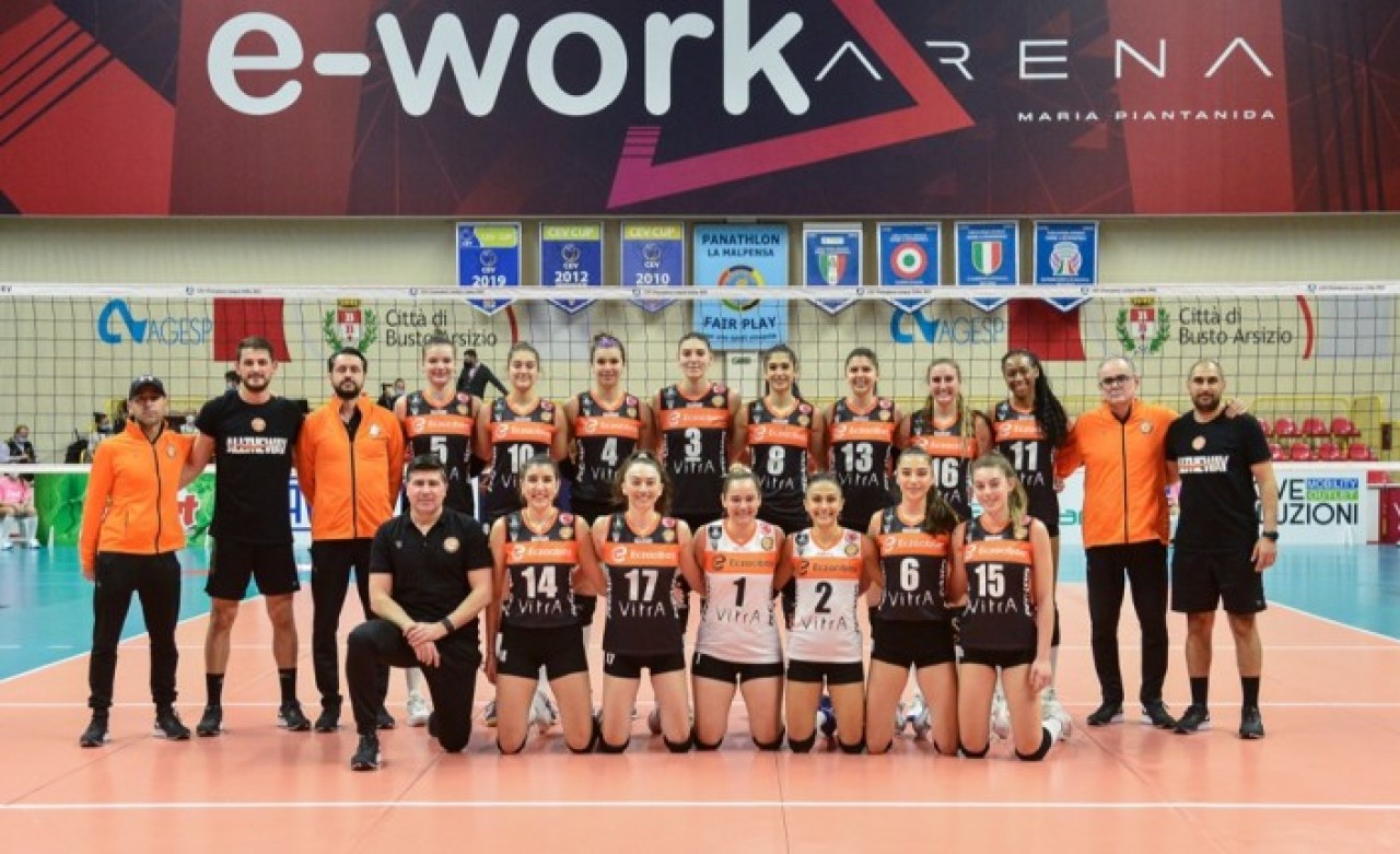 VakıfBank,  deplasmanda Polonya temsilcisi Grupa Azoty Chemik'i 3-0 yendi