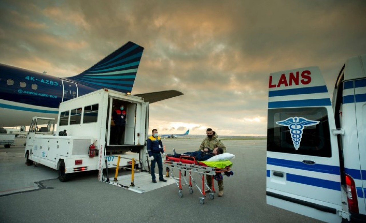 27 Karabağ gazisi,  tedavi için Türkiye'ye geldi