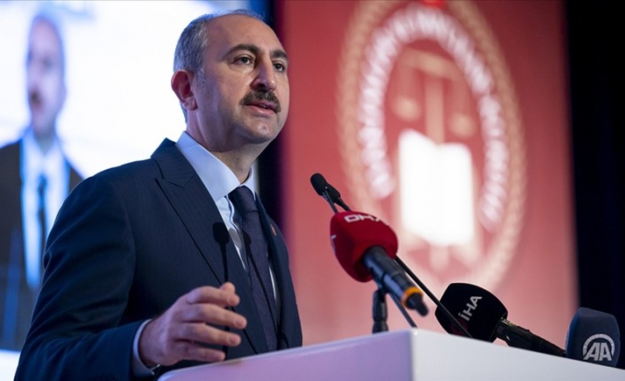 Adalet Bakanı Gül: Adliyenin kapısı adaletin kapısıdır