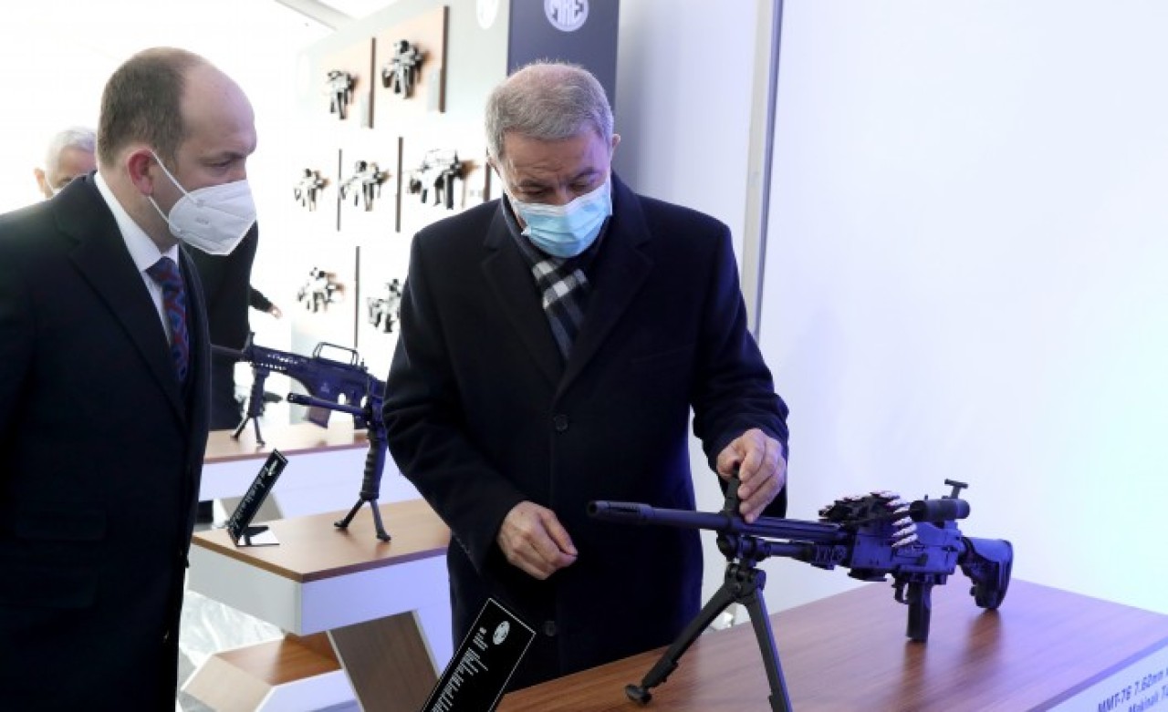 Akar'dan,  MKEK Barutsan Roket ve Patlayıcı Fabrikasına ziyaret