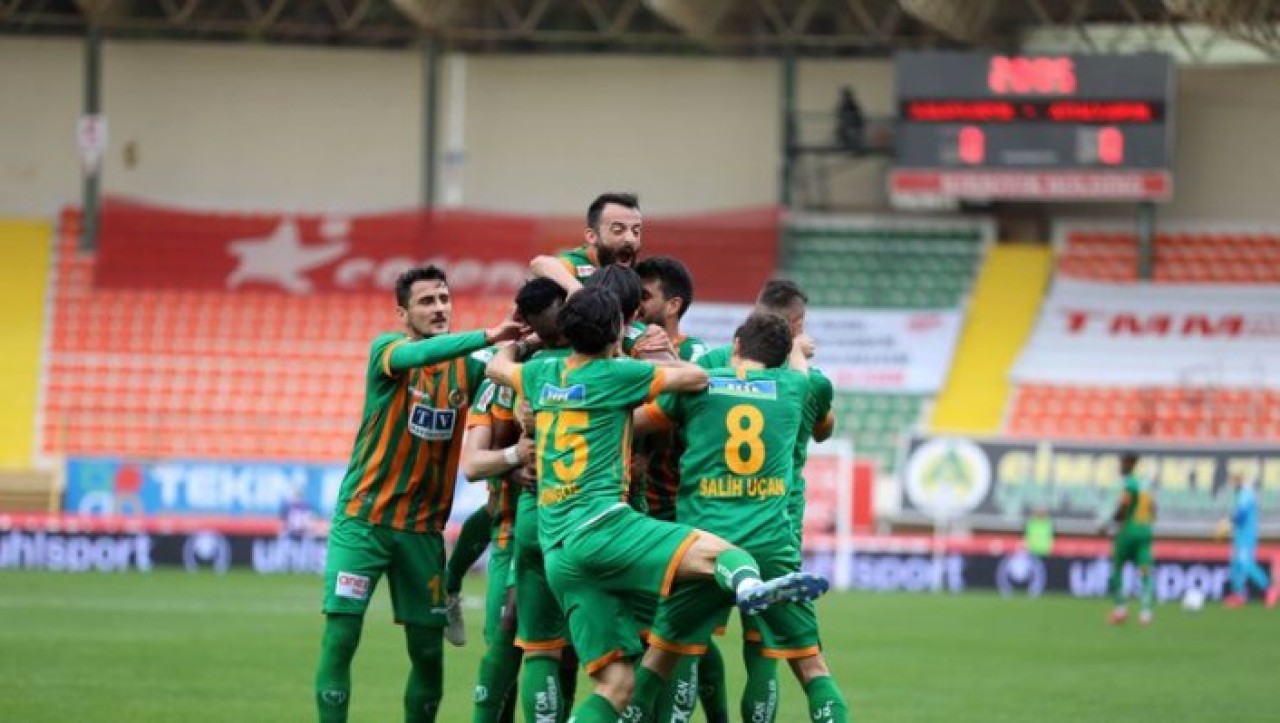 Alanyaspor,  Antalyaspor'u dağıttı!