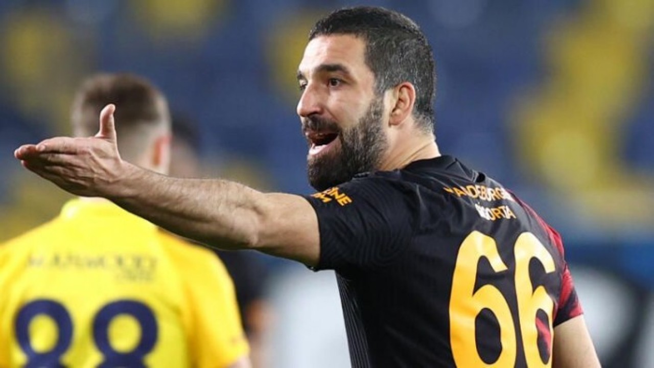 Arda Turan: Marcao'nun eline değince penaltı,  Kadıköy'de değil!