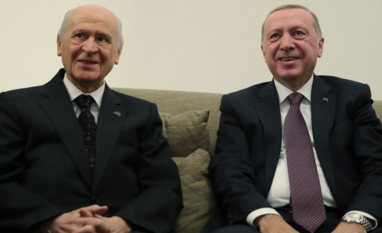 Bahçeli çok sert tepki göstermişti: Andımız tekrar okutulsun mu anketinde Ak Parti ve MHP seçmeninin tercihi netleşti!