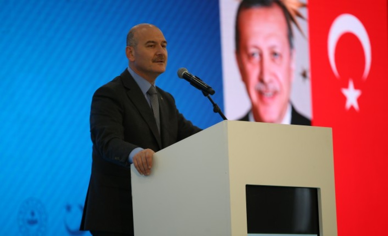 Bakan Soylu,  Batı'nın gerçek yüzünü gösterdi: Çatışma,  istikrarsızlık ve fakirlikten açıkça nemalanıyorlar